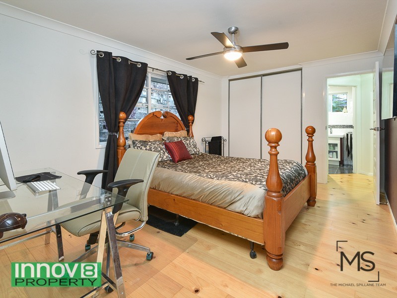 6 Bracken Court, Cashmere QLD 4500