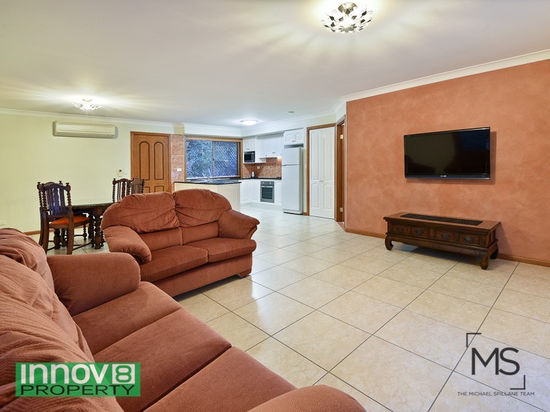 9 Coral Pea Close, Warner QLD 4500