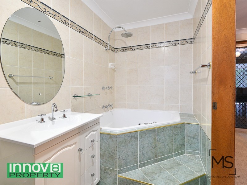 9 Coral Pea Close, Warner QLD 4500