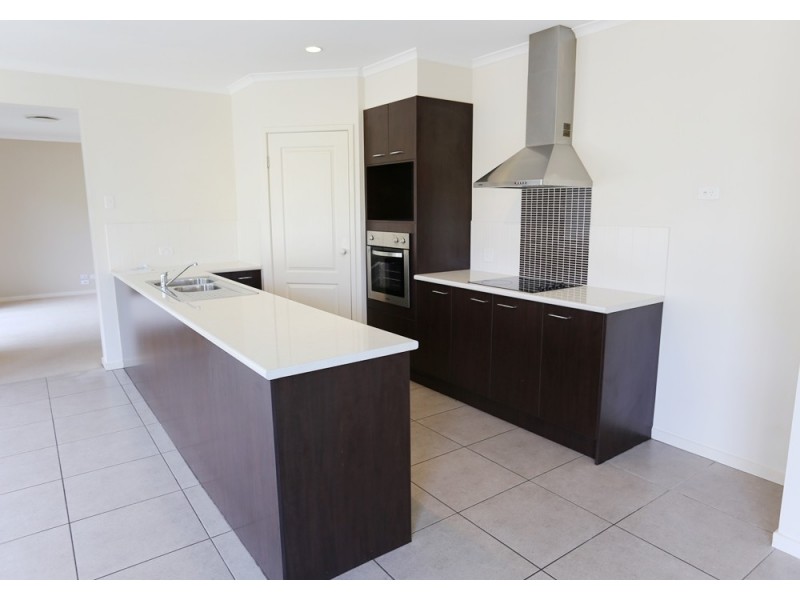 175 Alawoona Street, Redbank Plains QLD 4301