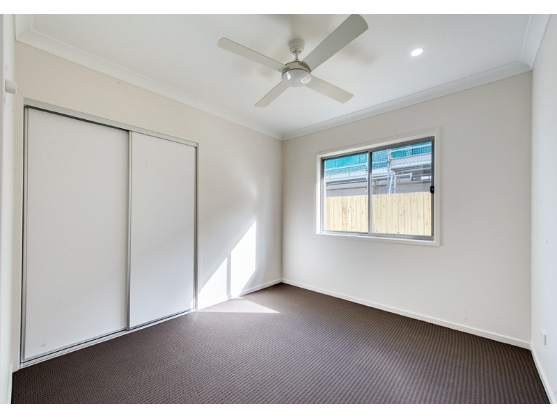 19 Meadows Circuit, Bellbird Park QLD 4300