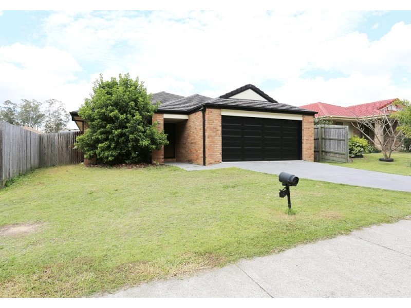 82 Albert Street, Goodna QLD 4300
