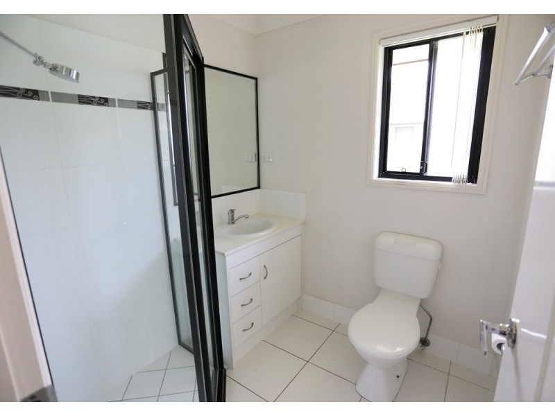 82 Albert Street, Goodna QLD 4300
