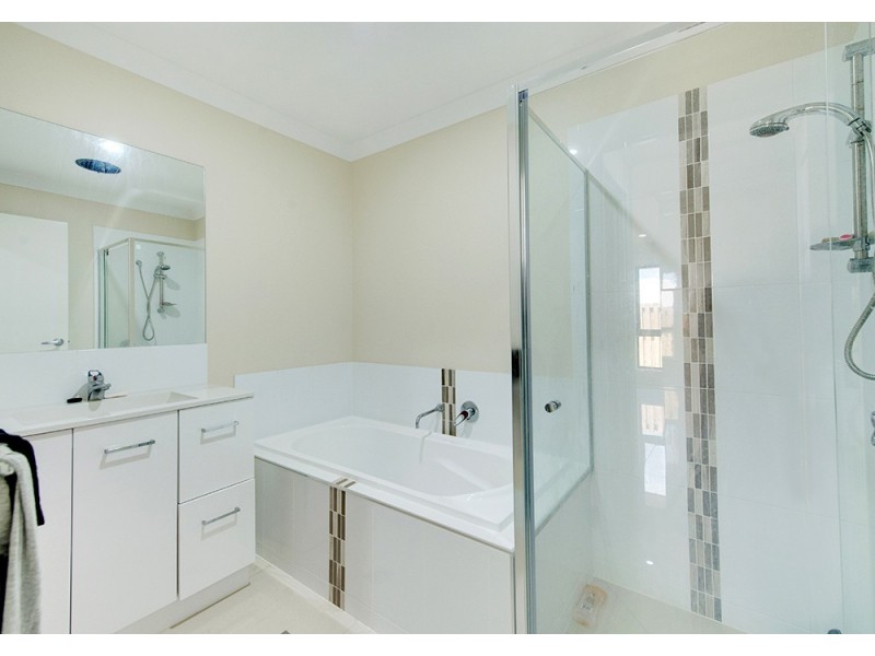 40A Lacewing Street, Rosewood QLD 4340