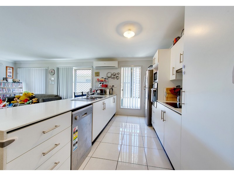 5 Hosanna Place, Camira QLD 4300