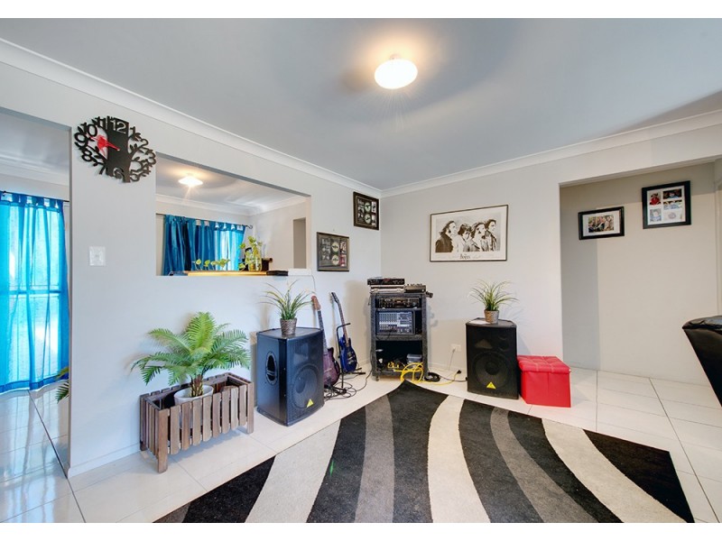 5 Hosanna Place, Camira QLD 4300