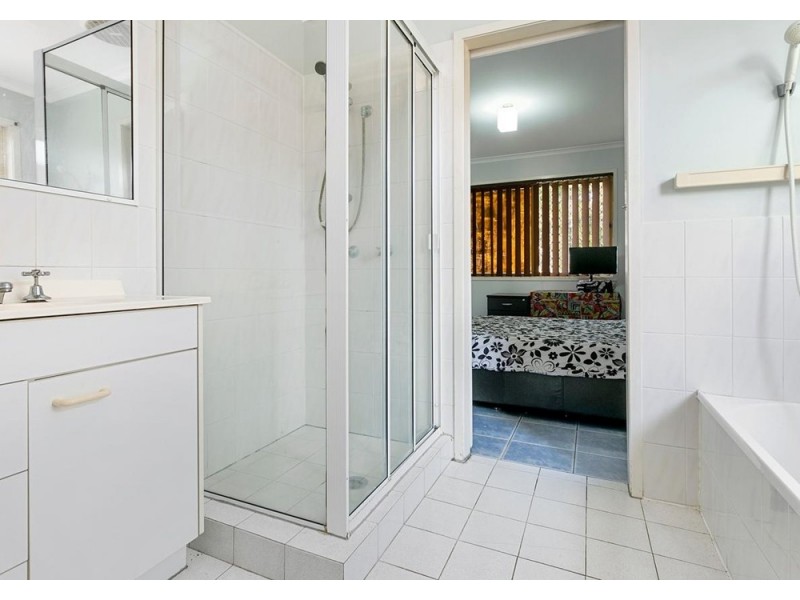 6 Eucalyptus Court, Redbank Plains QLD 4301