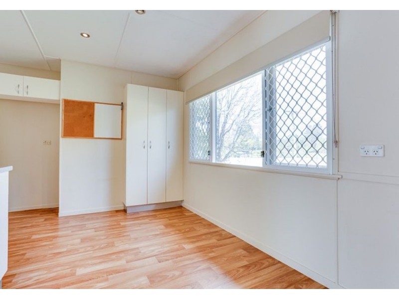 5 Stanley Street, Goodna QLD 4300
