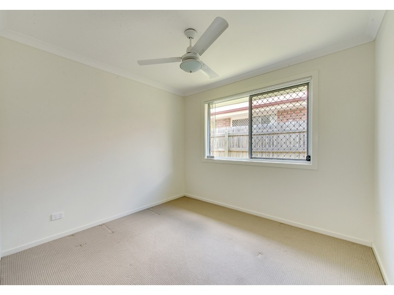 16 Pleasant Drive, Redbank Plains QLD 4301