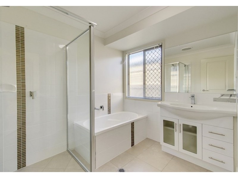 Collingwood Park QLD 4301