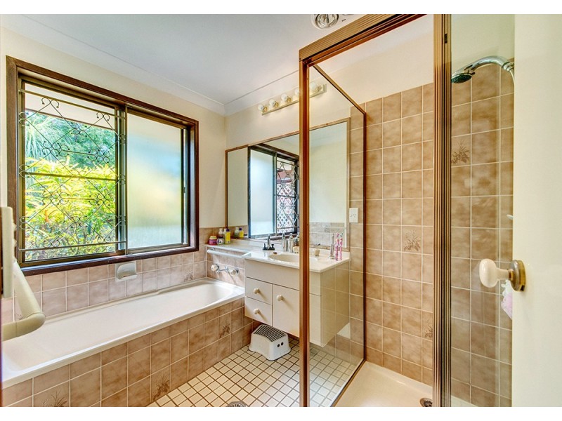 45 Blenheim Crs, Yamanto QLD 4305