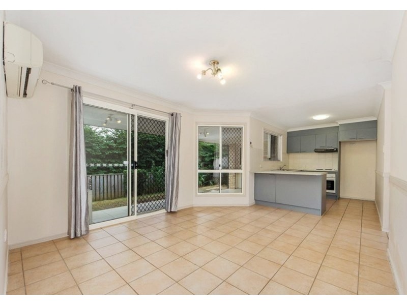 3/266 Henty Drive, Redbank Plains QLD 4301