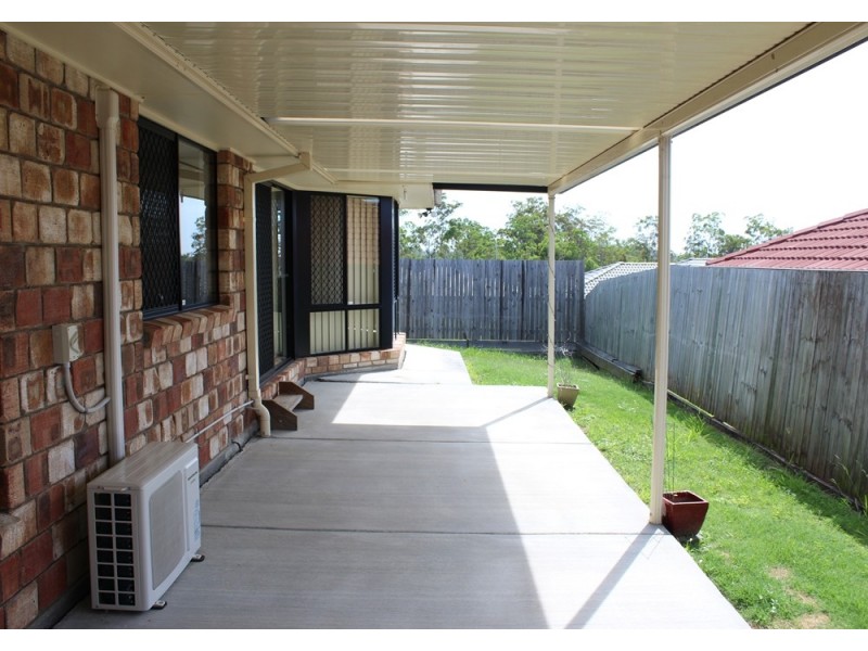 1 Wagtail Place, Bellbird Park QLD 4300