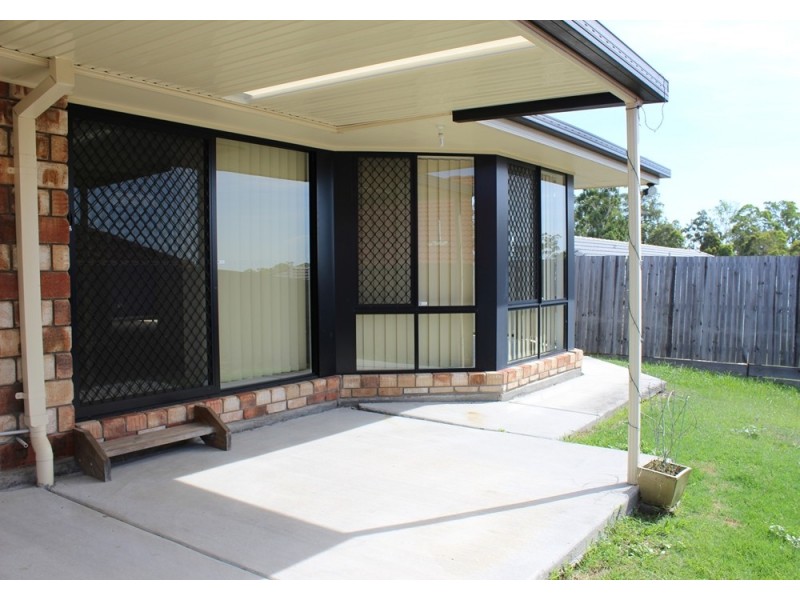1 Wagtail Place, Bellbird Park QLD 4300