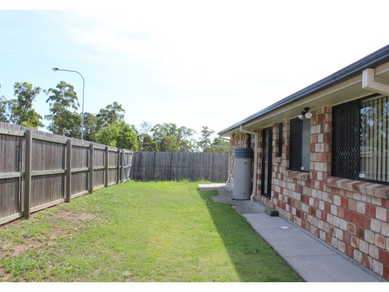 1 Wagtail Place, Bellbird Park QLD 4300