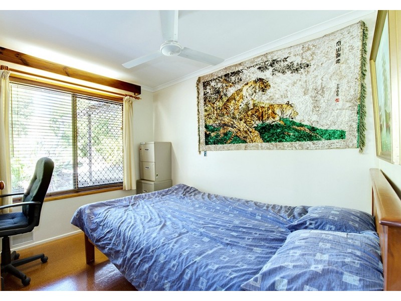 42 Katandra Crs, Bellbird Park QLD 4300