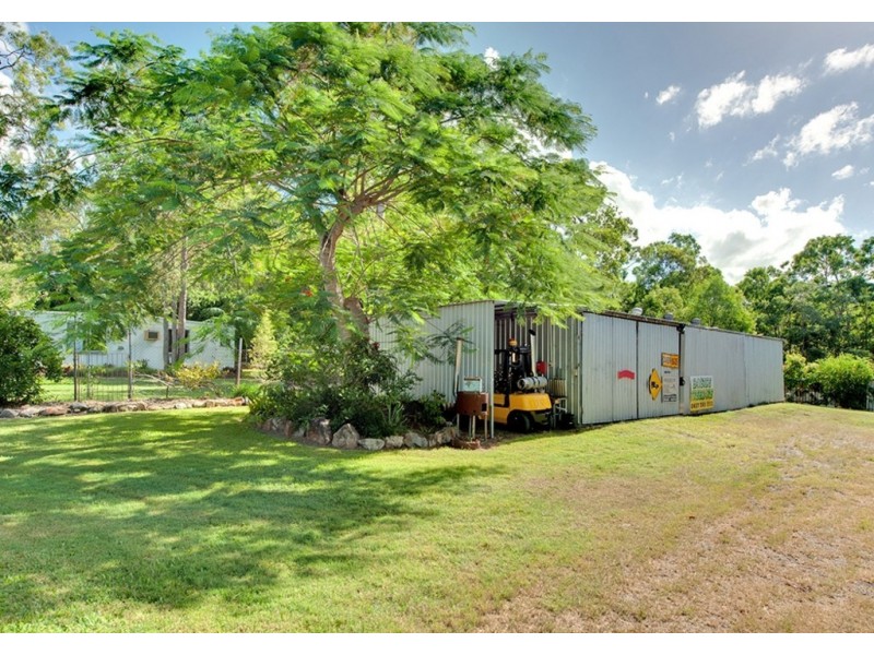 42 Katandra Crs, Bellbird Park QLD 4300