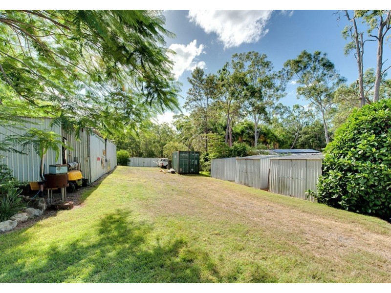 42 Katandra Crs, Bellbird Park QLD 4300