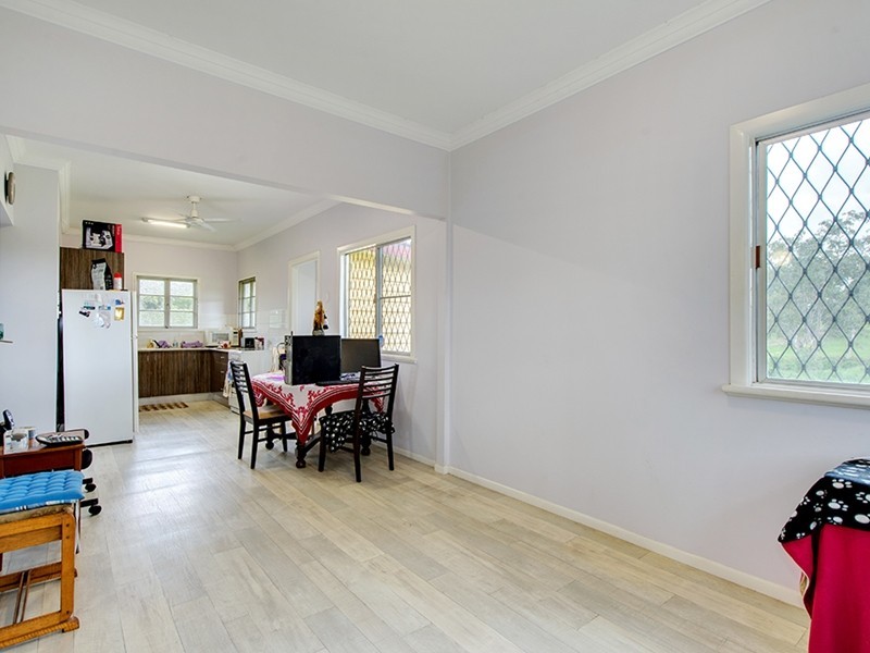 8 Short St, Goodna QLD 4300