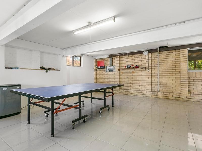 8 Peringa Street, Coopers Plains QLD 4108