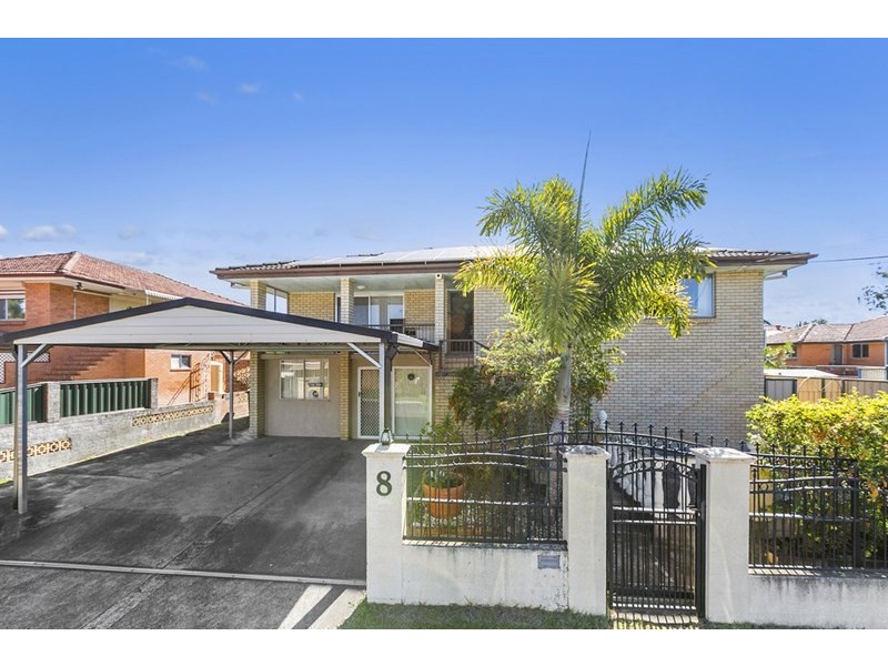 8 Peringa Street, Coopers Plains QLD 4108