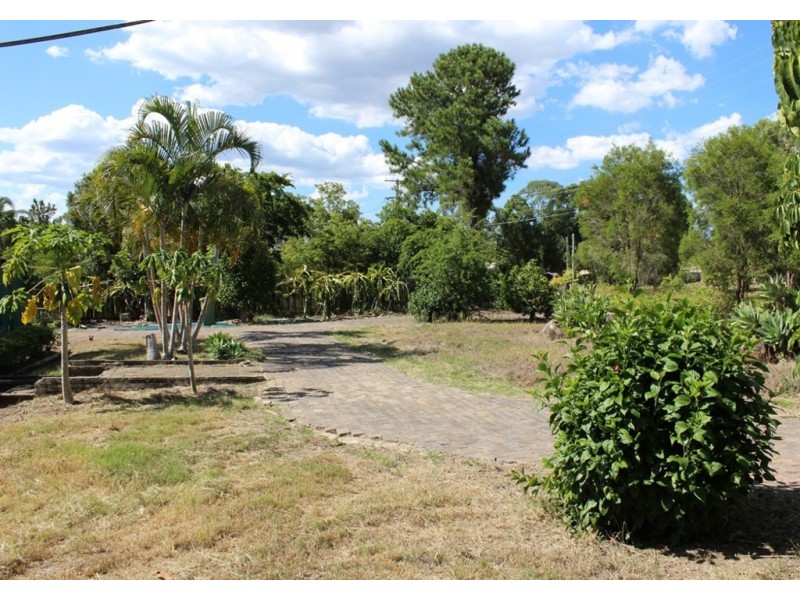 122 Johnston Street, Bellbird Park QLD 4300