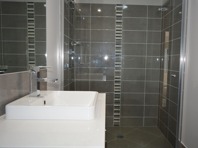 1/4 Serene Crescent, Springfield Lakes QLD 4300