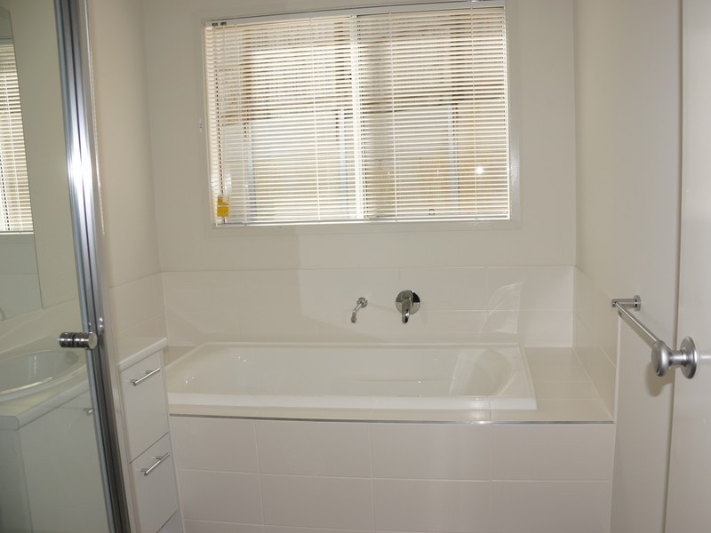 4 John Carroll Way, Redbank Plains QLD 4301
