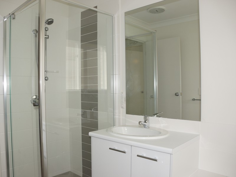 4 John Carroll Way, Redbank Plains QLD 4301