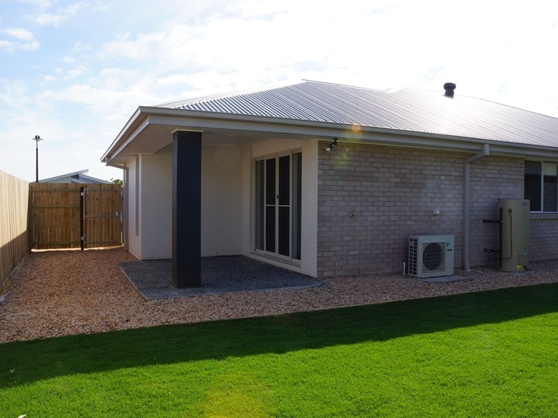 4 John Carroll Way, Redbank Plains QLD 4301