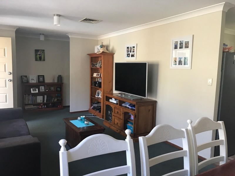 10 Tindle Street, Redbank Plains QLD 4301