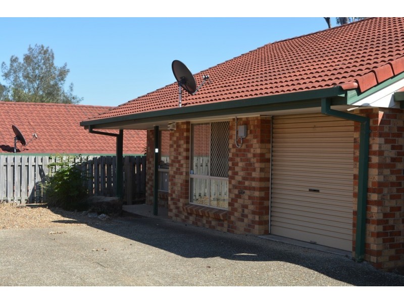 4/1 Rosegum Place, Redbank Plains QLD 4301