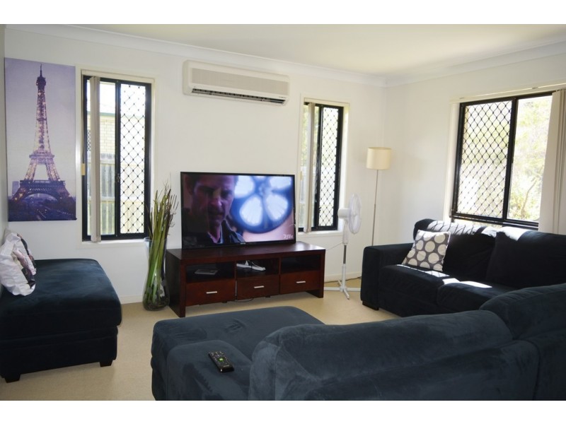 9 Polzin Drive, Goodna QLD 4300