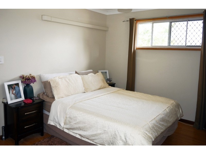 5 Cole Street, Redbank QLD 4301