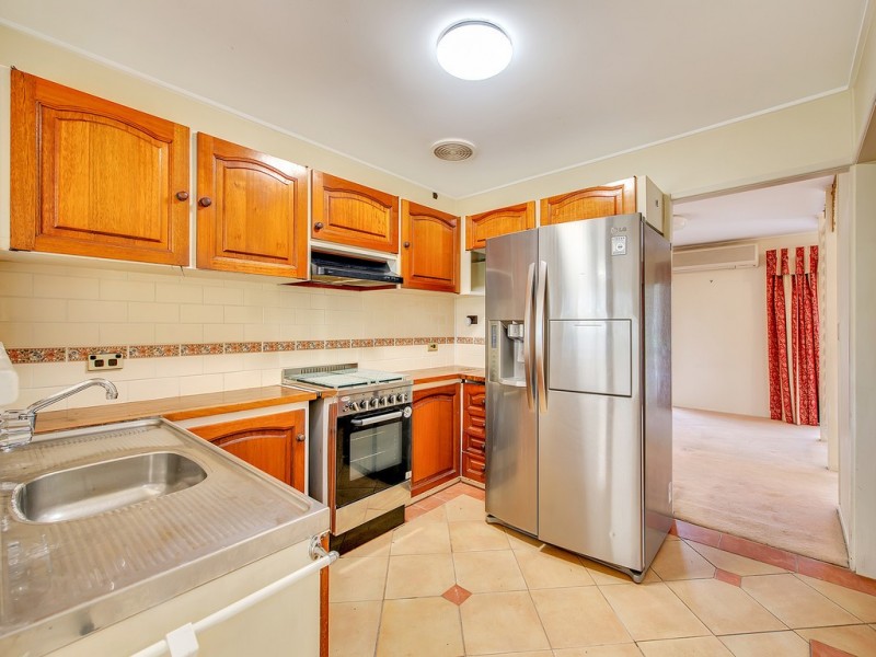 15 Eagle Street, Goodna QLD 4300