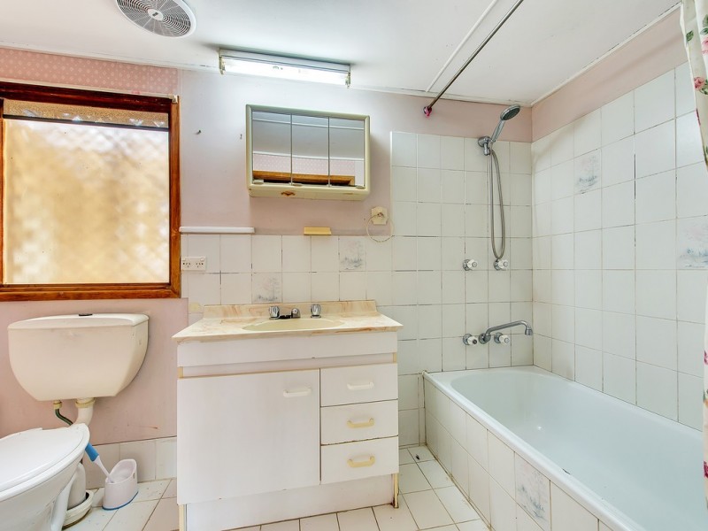 15 Eagle Street, Goodna QLD 4300