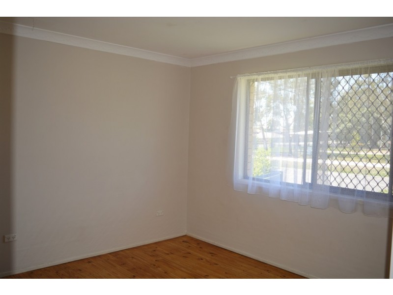 79 Cedar Road, Redbank Plains QLD 4301