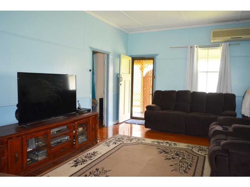 37 Storey Street, Redbank Plains QLD 4301