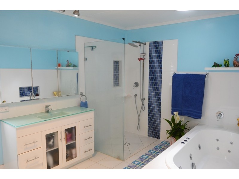 37 Storey Street, Redbank Plains QLD 4301