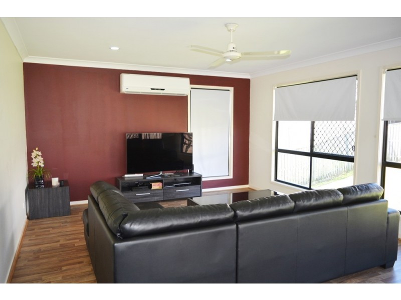 102 Ingles Drive, Redbank Plains QLD 4301