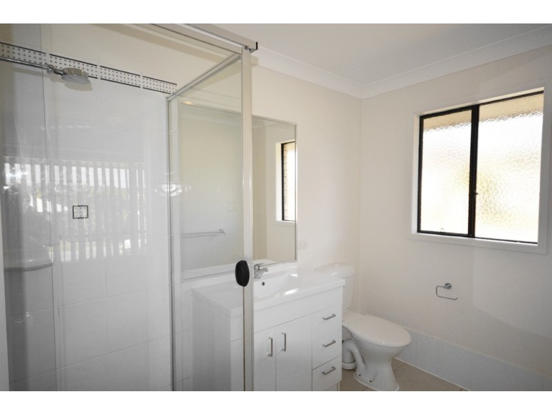 42 Bassili Drive, Collingwood Park QLD 4301