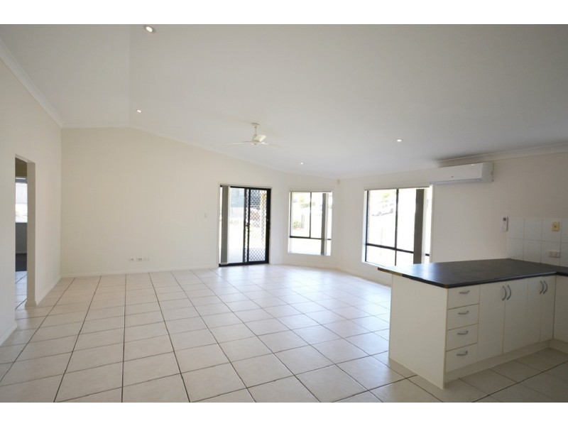 42 Bassili Drive, Collingwood Park QLD 4301