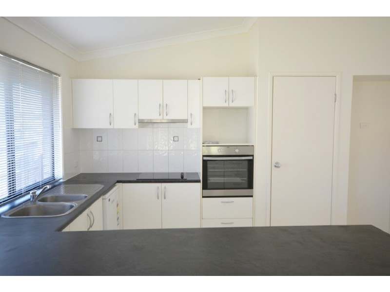 42 Bassili Drive, Collingwood Park QLD 4301