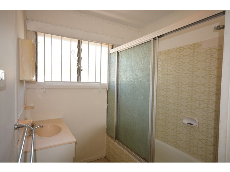 27 Boss Road, Inala QLD 4077