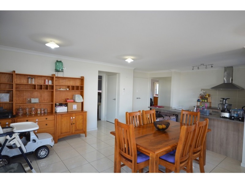 60 Treeline Circuit, Yarrabilba QLD 4207