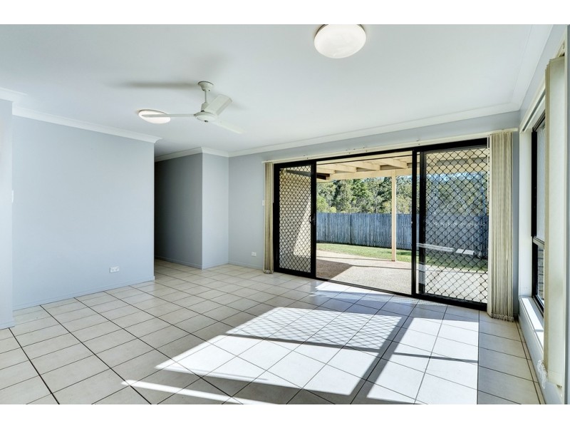 23 Sutherland Crescent, Goodna QLD 4300
