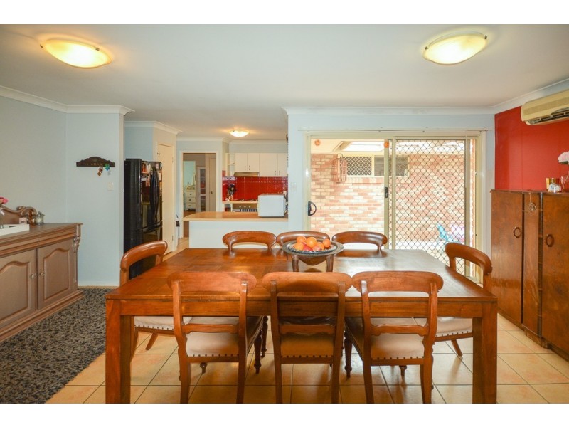 4 Greta Court, Camira QLD 4300