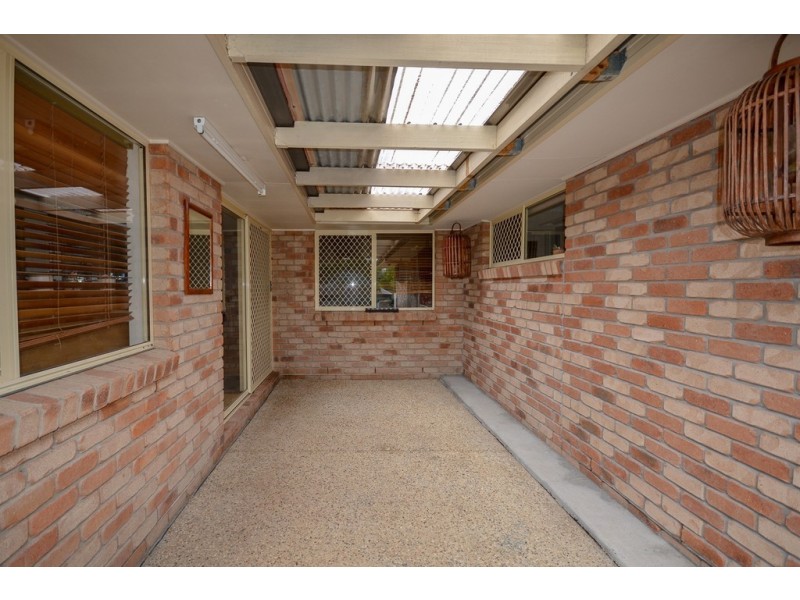 4 Greta Court, Camira QLD 4300