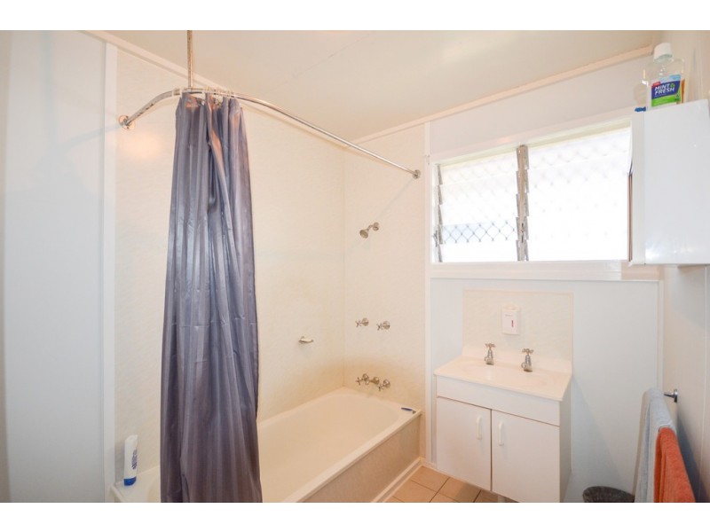 12 Hogan Street, Gailes QLD 4300