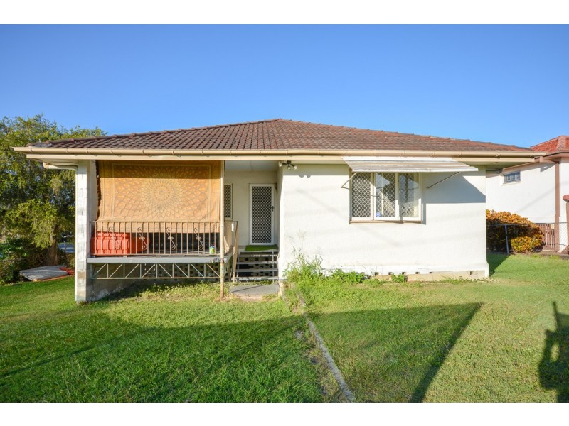 2 Plover Street, Inala QLD 4077